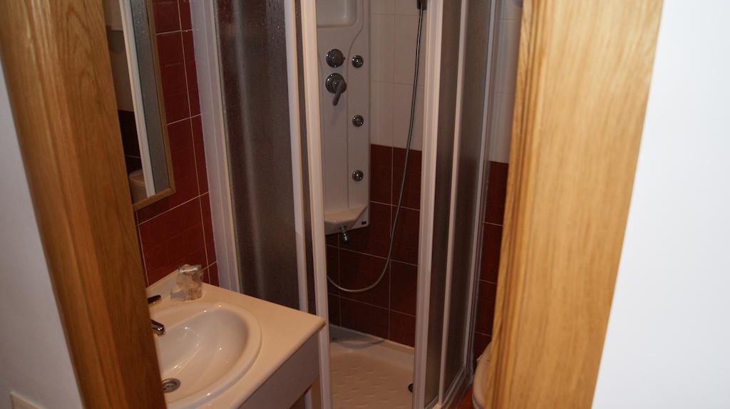 Hostal Restaurante Bustos Villarrubio Room photo